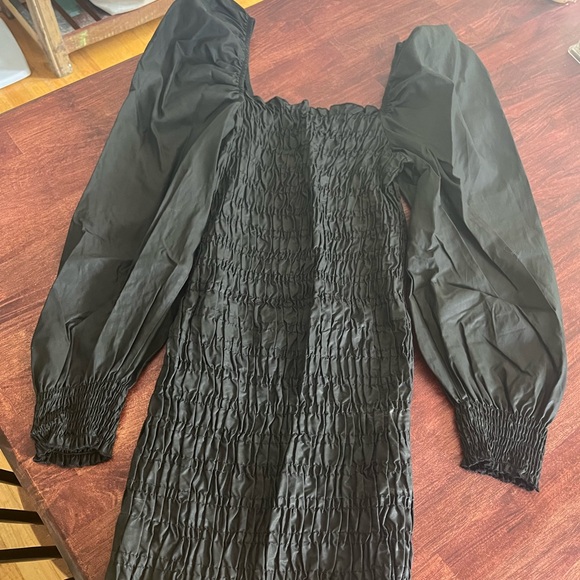 Zara dress NWT - Picture 2 of 3